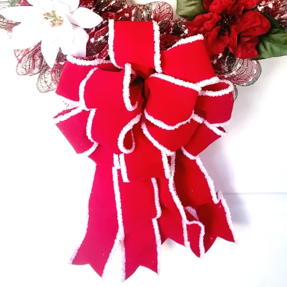 COPY - Winter Poinsettia Wreath Deco Mesh Bow - Picture 6 of 7